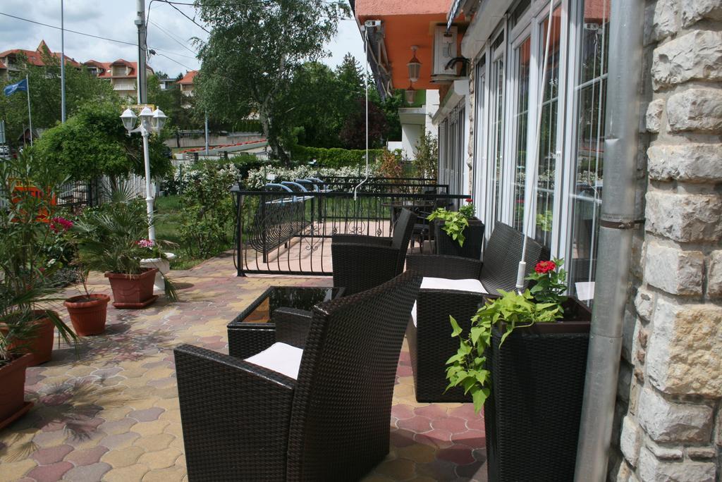 Barbara Vendeghaz Apartment Balatonfured Exterior photo