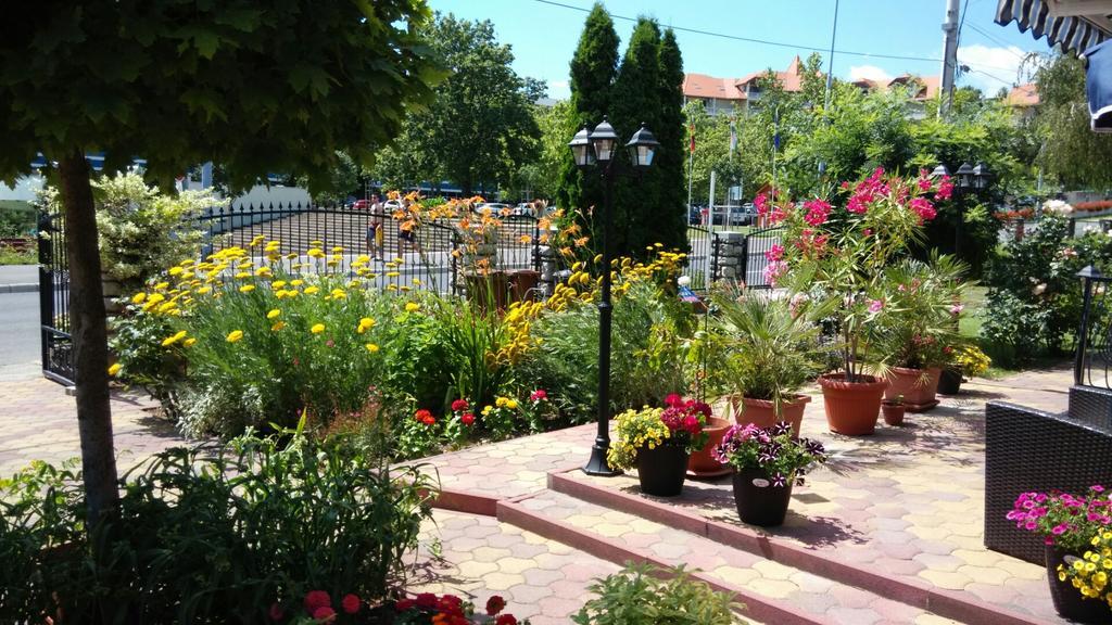 Barbara Vendeghaz Apartment Balatonfured Exterior photo